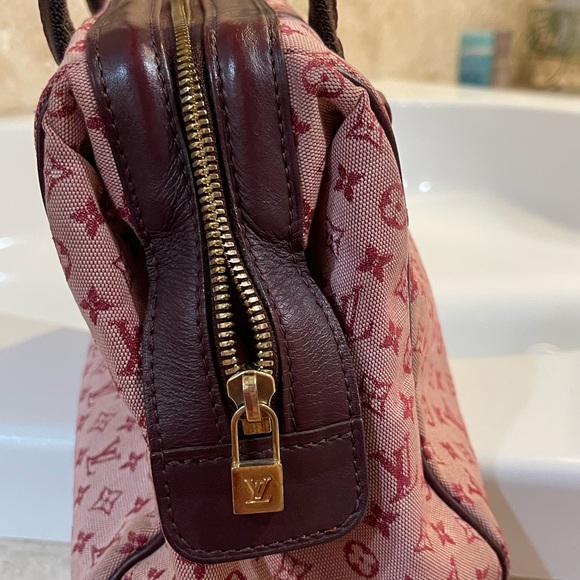 (SOLD) Vintage authentic LV - Picture 5 of 16
